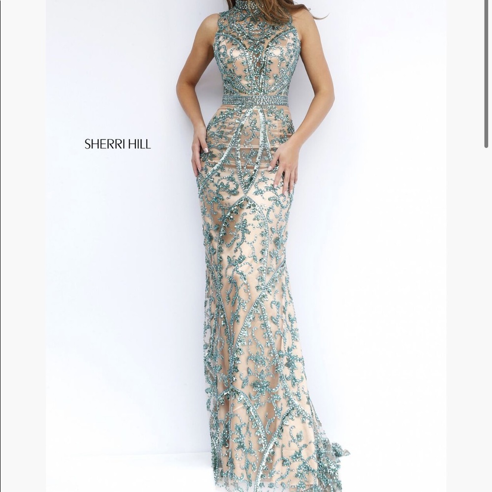 Sherri Hill prom dress